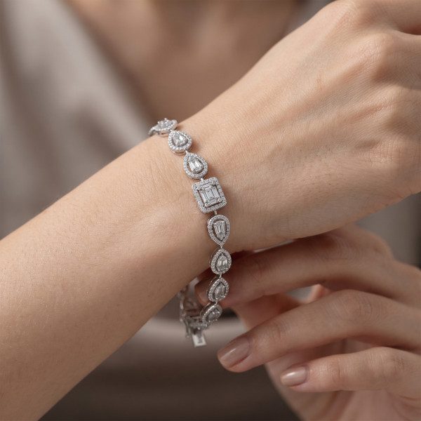 Imperial Emerald Cut Tennis Bracelet 925 Silver