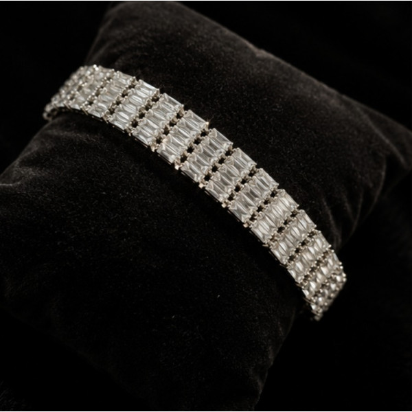 Diamond Link Chain Bracelet