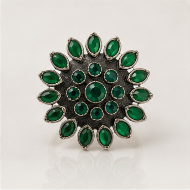Emerald Antique Silver Phoolkari Ring