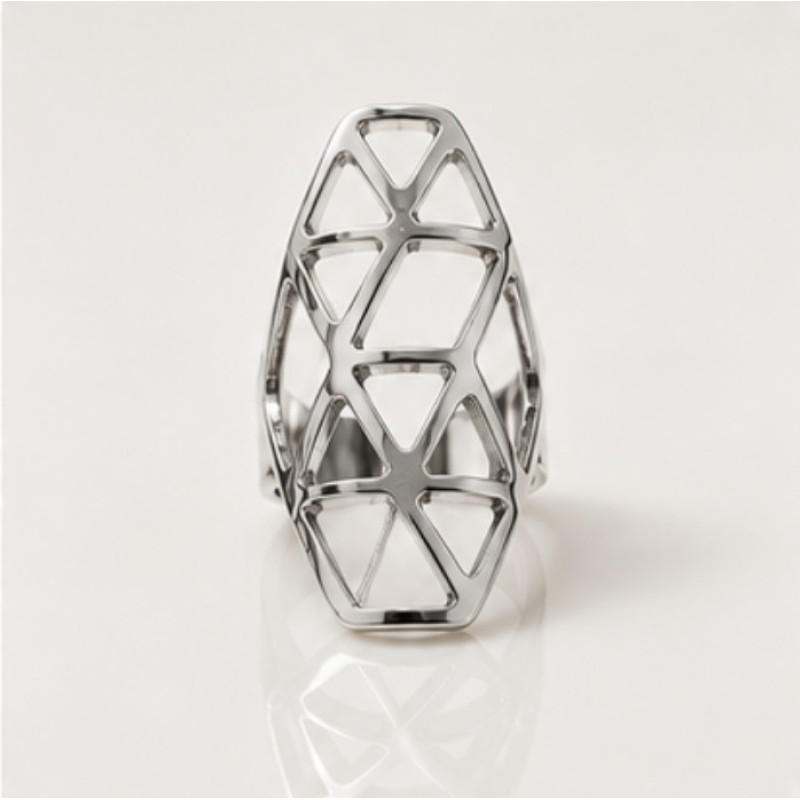 Solis Mesh Ring