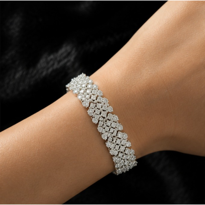 Bloom Diamond Cluster Bracelet
